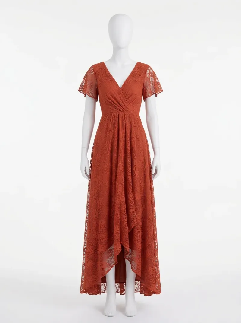Robe fluide dentelle cocktail élégante femme