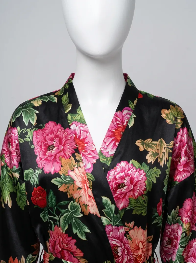 Kimono court polyester satiné femme intérieur fleuri