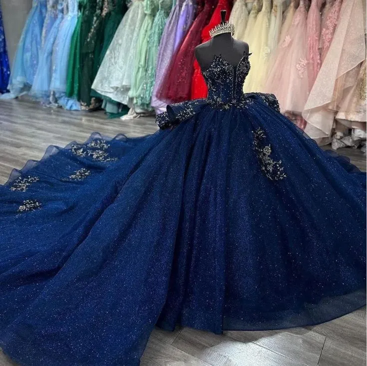 Robe de bal de princesse bleu marine à paillettes pour quinceañera, avec corset péplum appliqué