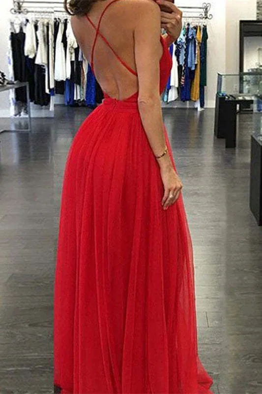 Robe de bal rouge en tulle à décolleté plongeant en V et fente haute sur la cuisse