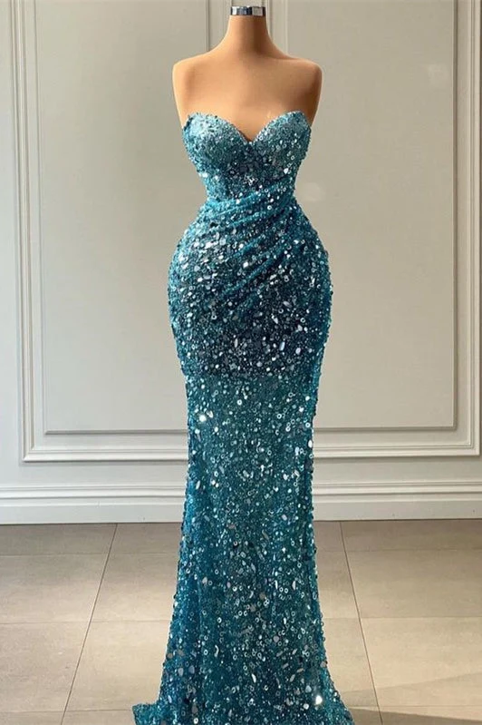 Robe de bal sirène bleu clair à sequins, bustier cœur et traîne