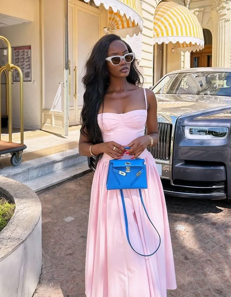 Robe de soirée rose satinée trapèze sans manches, robe de bal formelle