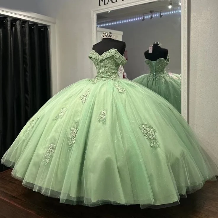 Robe de bal de quinceañera en tulle ornée de dentelle appliquée vert sauge de luxe