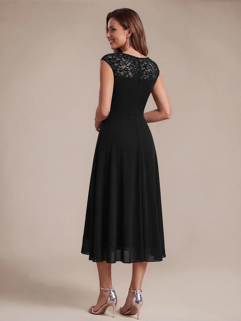 Robe d’invitée de mariage midi en mousseline à sequins