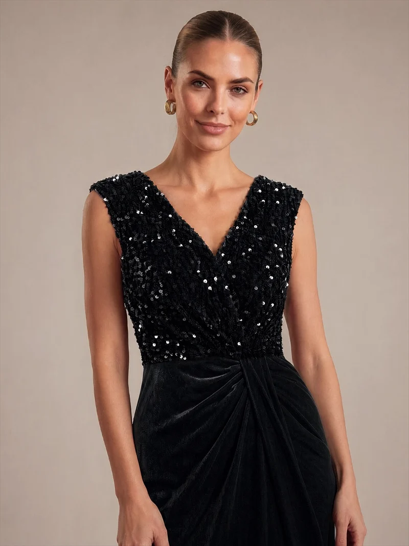 Robe de soirée maxi en velours drapé à décolleté en V
