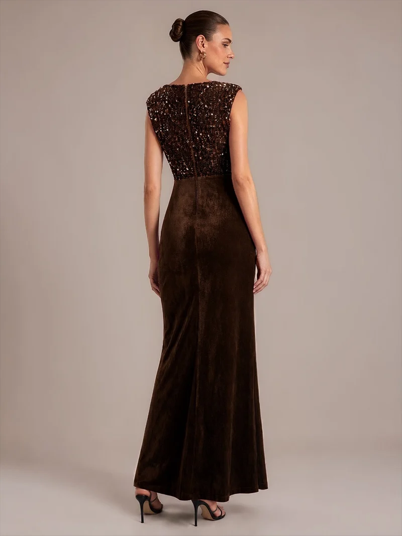 Robe de soirée maxi en velours drapé à décolleté en V