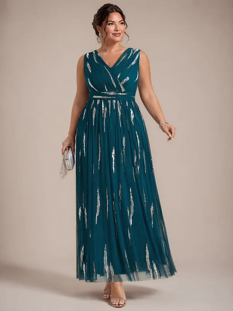 Robe longue sans manches en tulle à paillettes drapé