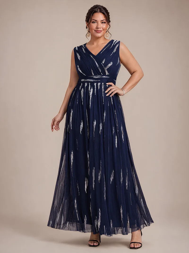 Robe longue sans manches en tulle à paillettes drapé