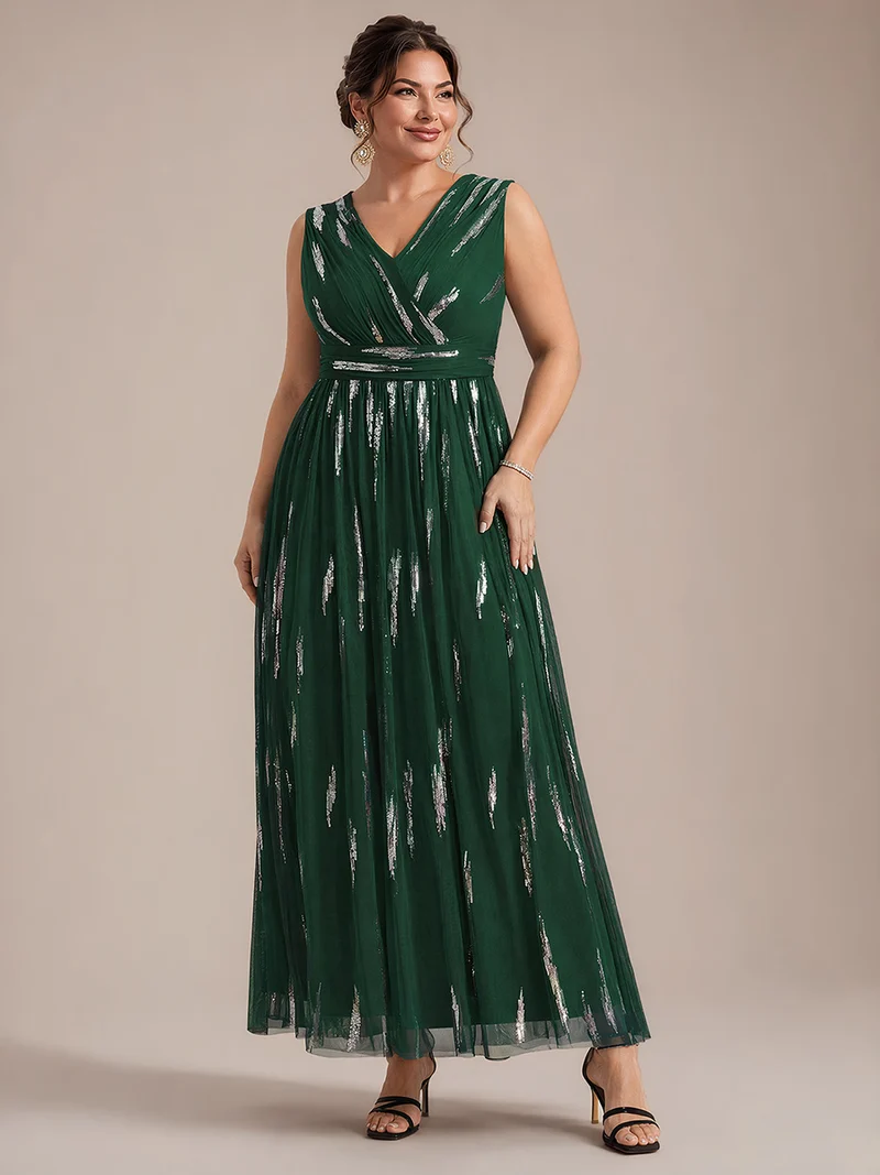 Robe longue sans manches en tulle à paillettes drapé