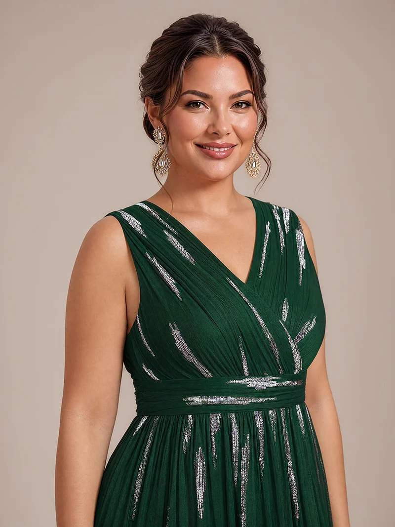 Robe longue sans manches en tulle à paillettes drapé