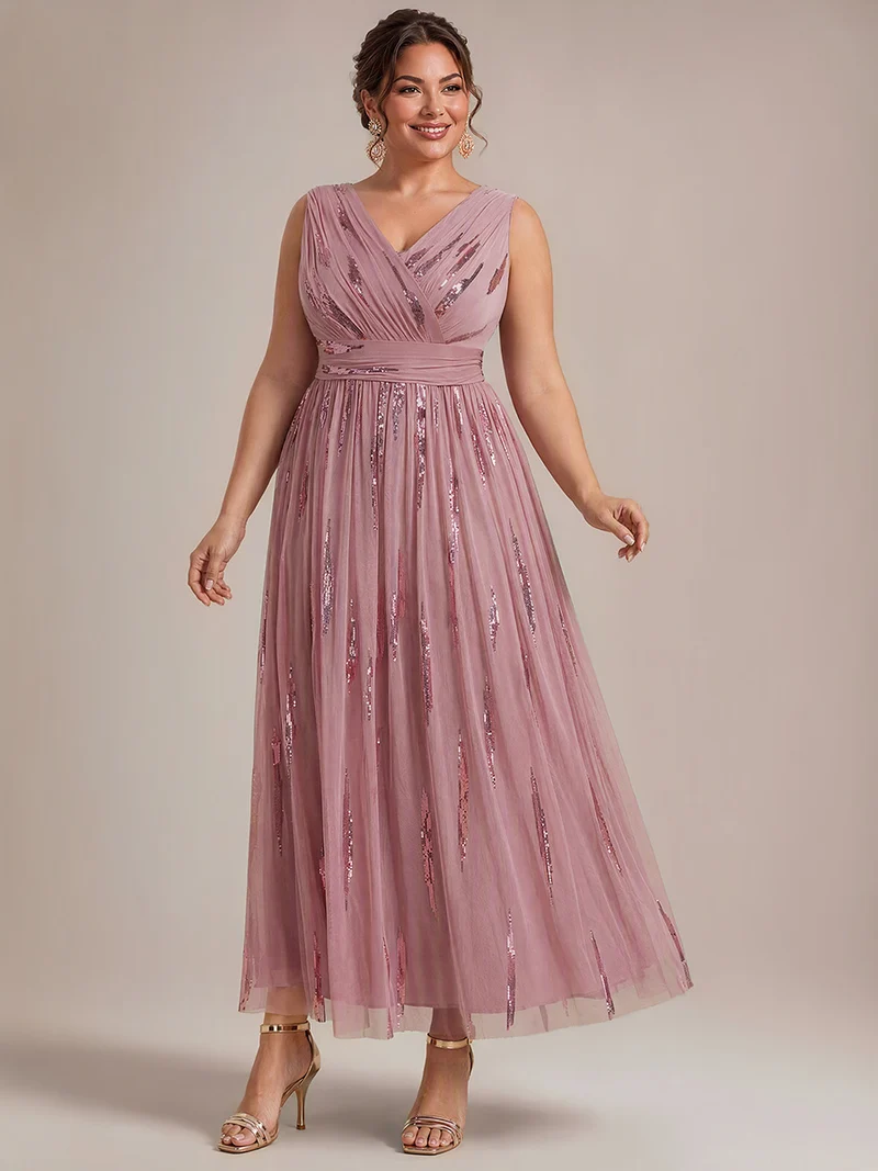 Robe longue sans manches en tulle à paillettes drapé