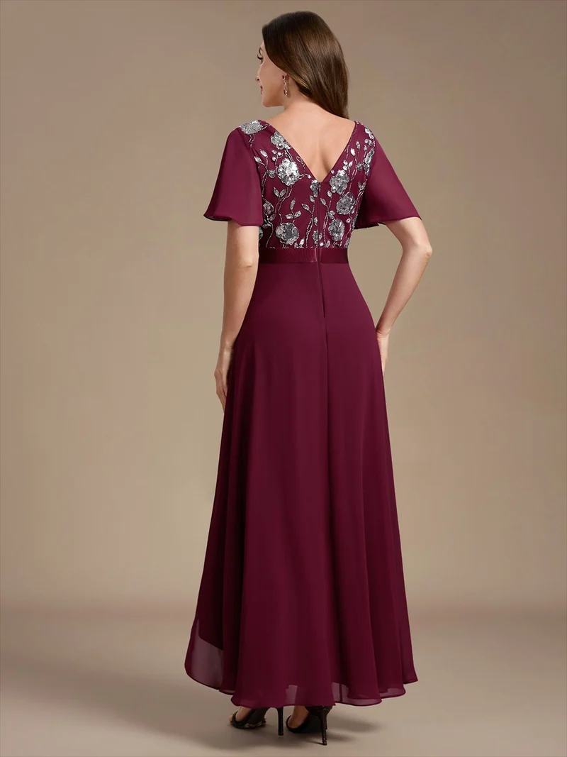 Robe longue de mère de la mariée en mousseline à paillettes, col V et ourlet asymétrique