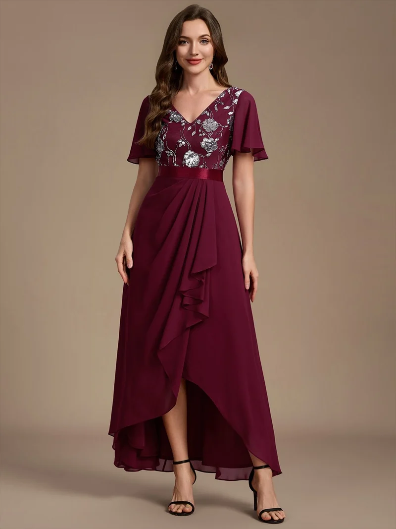 Robe longue de mère de la mariée en mousseline à paillettes, col V et ourlet asymétrique