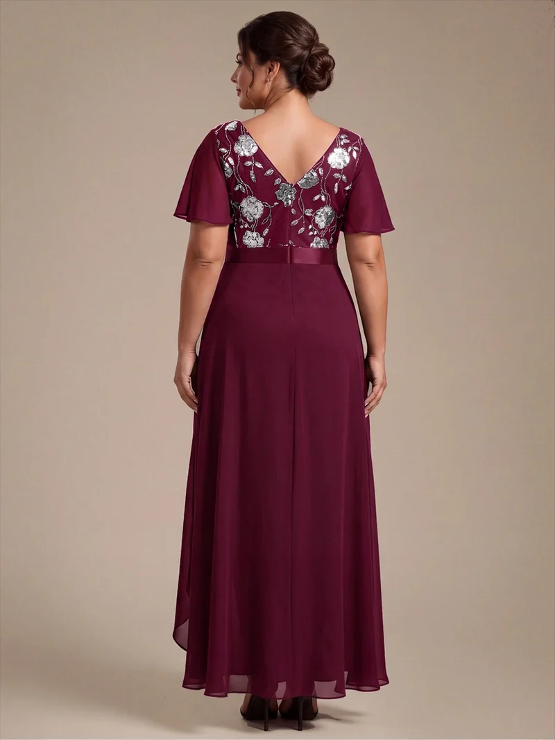 Robe longue de mère de la mariée en mousseline à paillettes, col V et ourlet asymétrique