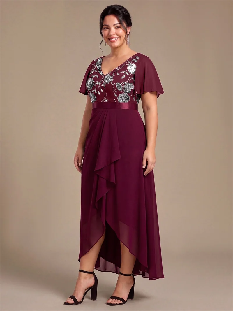 Robe longue de mère de la mariée en mousseline à paillettes, col V et ourlet asymétrique