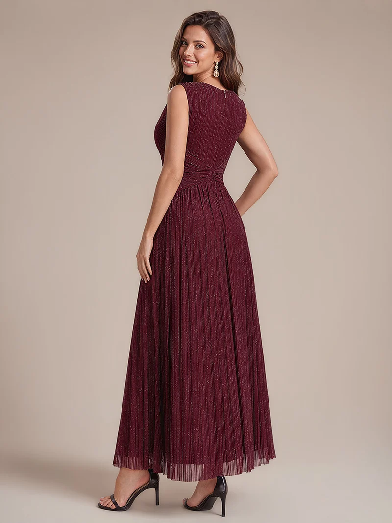 Robe de soirée longue en tulle irisé à col V