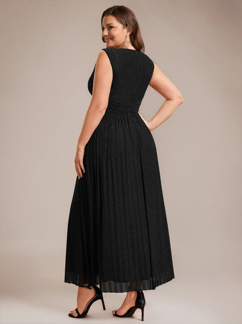 Robe de soirée longue en tulle irisé à col V