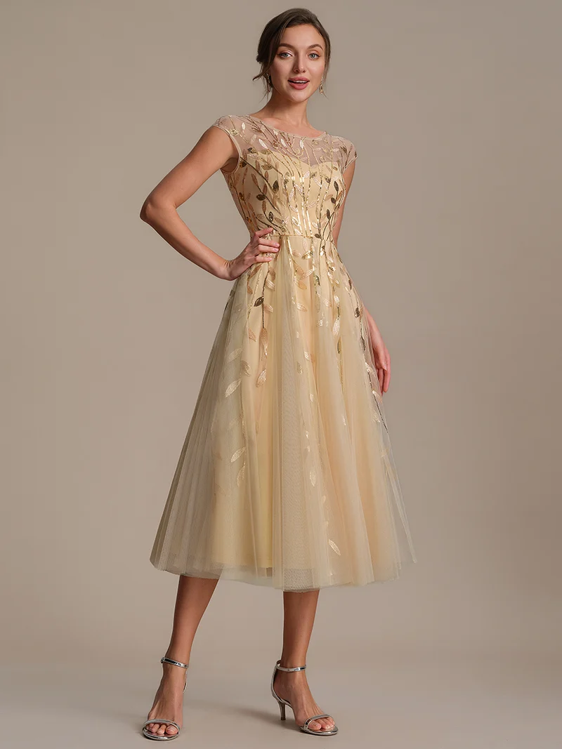 Robe de soirée mi-longue à paillettes avec manches cape