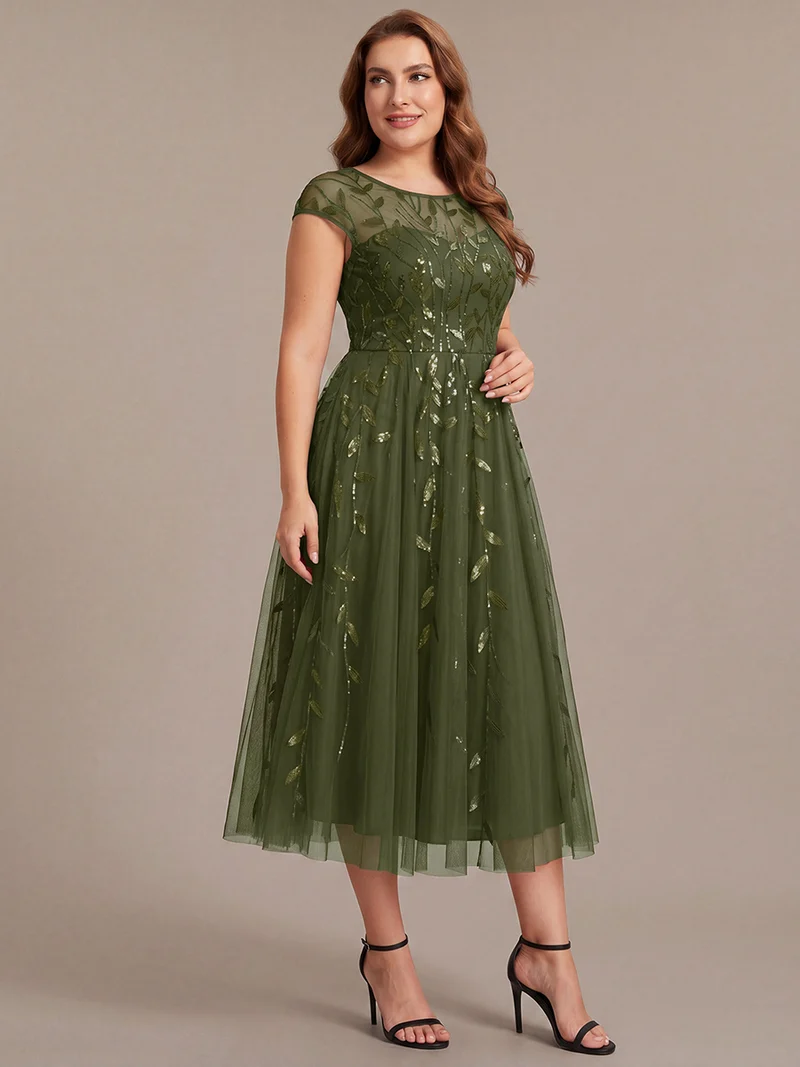 Robe invitée mariage grande taille à paillettes coupe trapèze