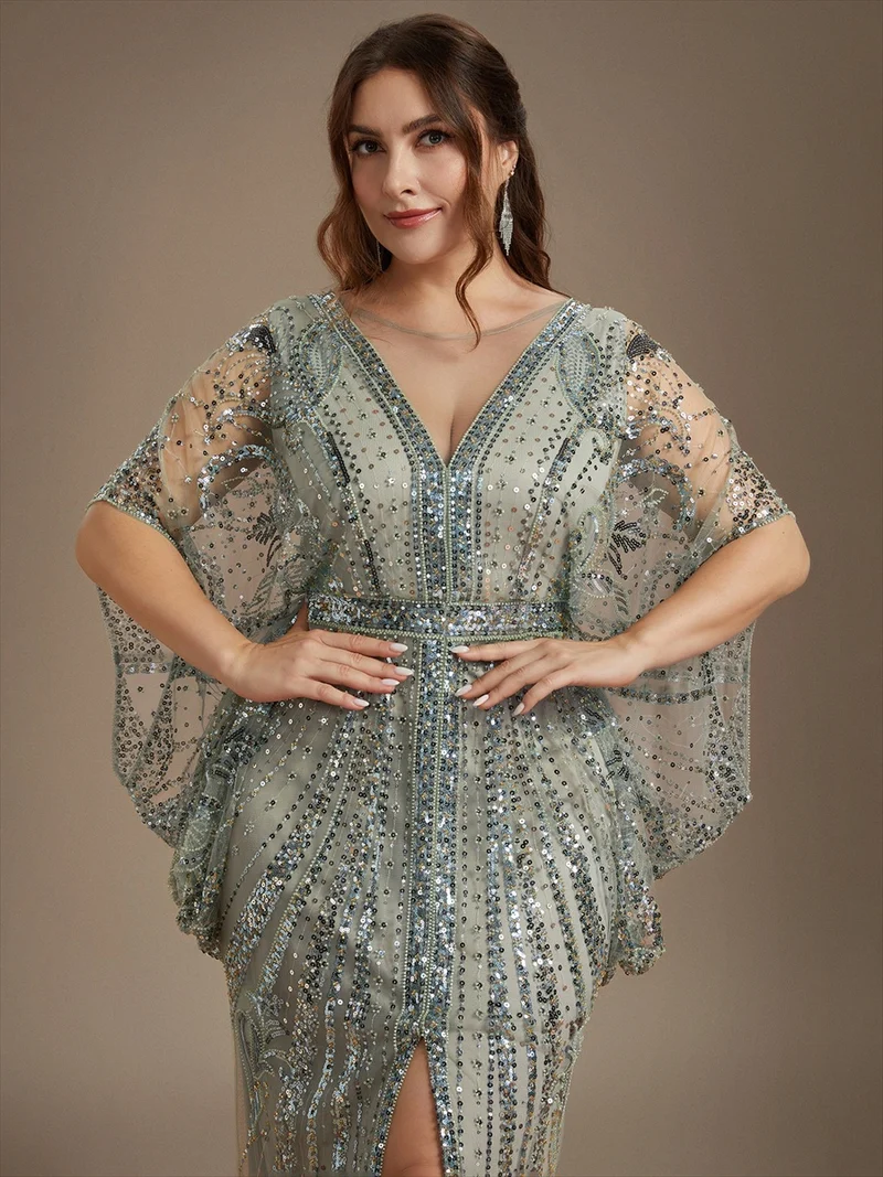 Robe de soirée longue en tulle perlé à manches chauve-souris