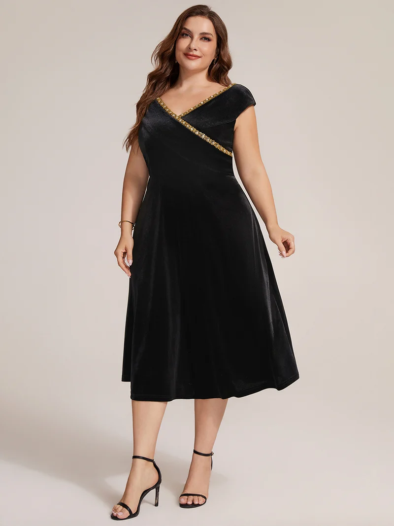 Robe midi en velours pour mariage, col V orné de bijoux