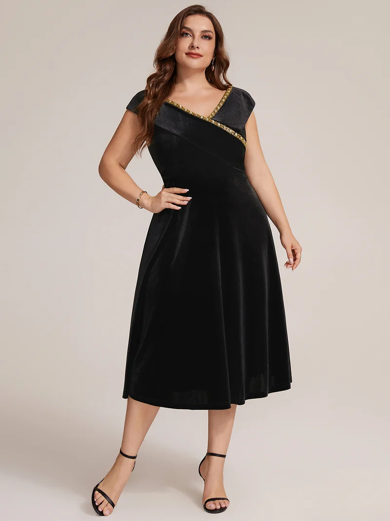 Robe midi en velours pour mariage, col V orné de bijoux