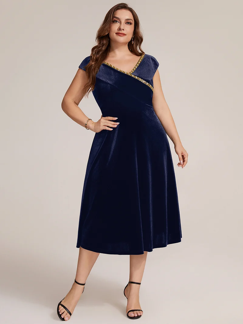 Robe midi en velours pour mariage, col V orné de bijoux
