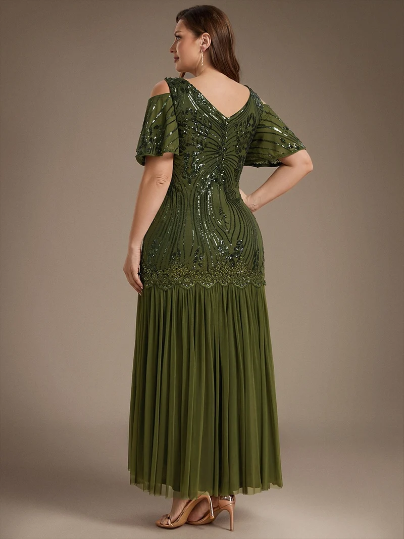 Robe de soirée longue à paillettes avec col V et épaules dénudées
