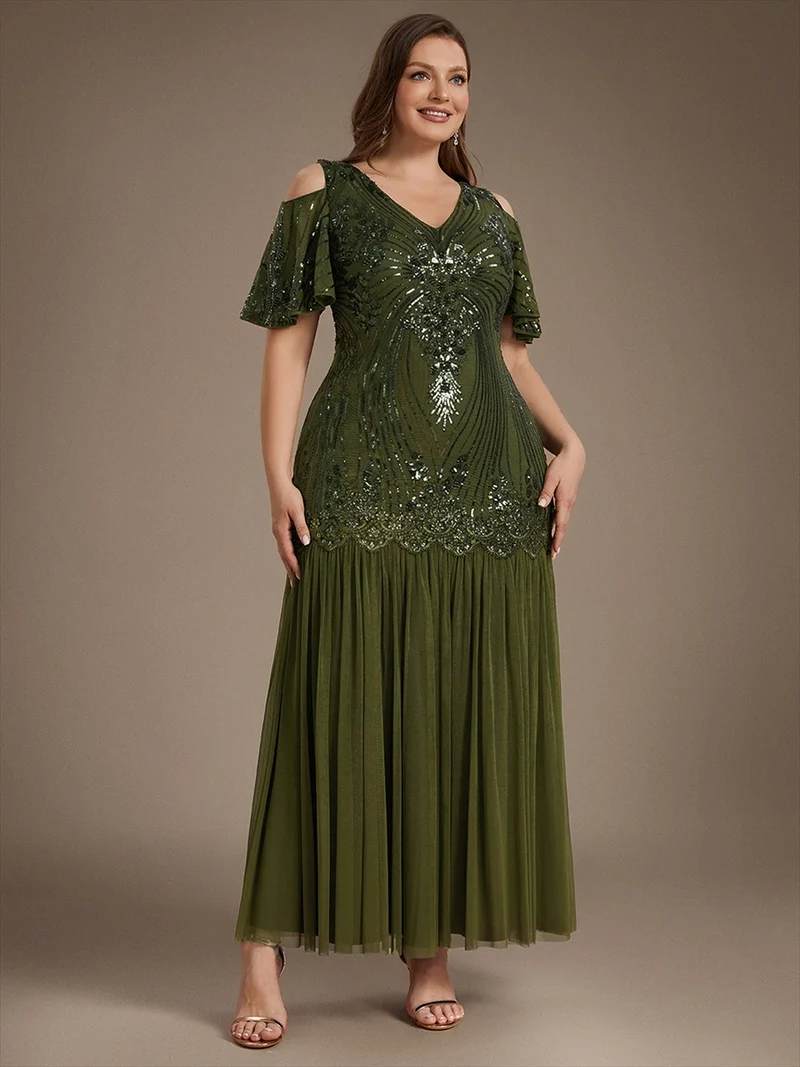 Robe de soirée longue à paillettes avec col V et épaules dénudées