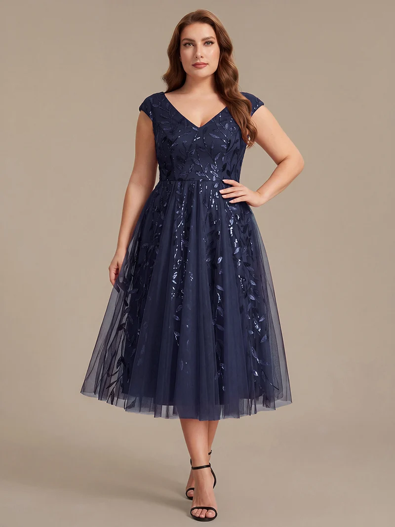 Robe midi sans manches col en V à sequins et coupe évasée