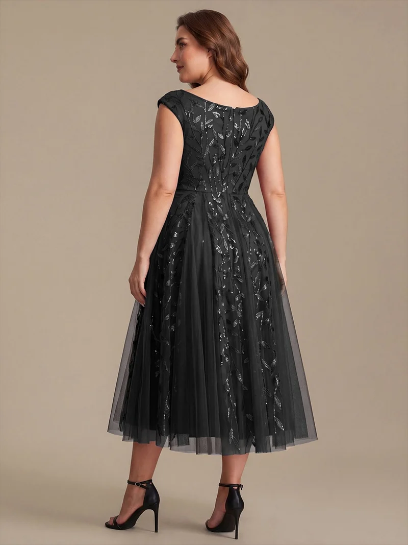 Robe midi sans manches col en V à sequins et coupe évasée