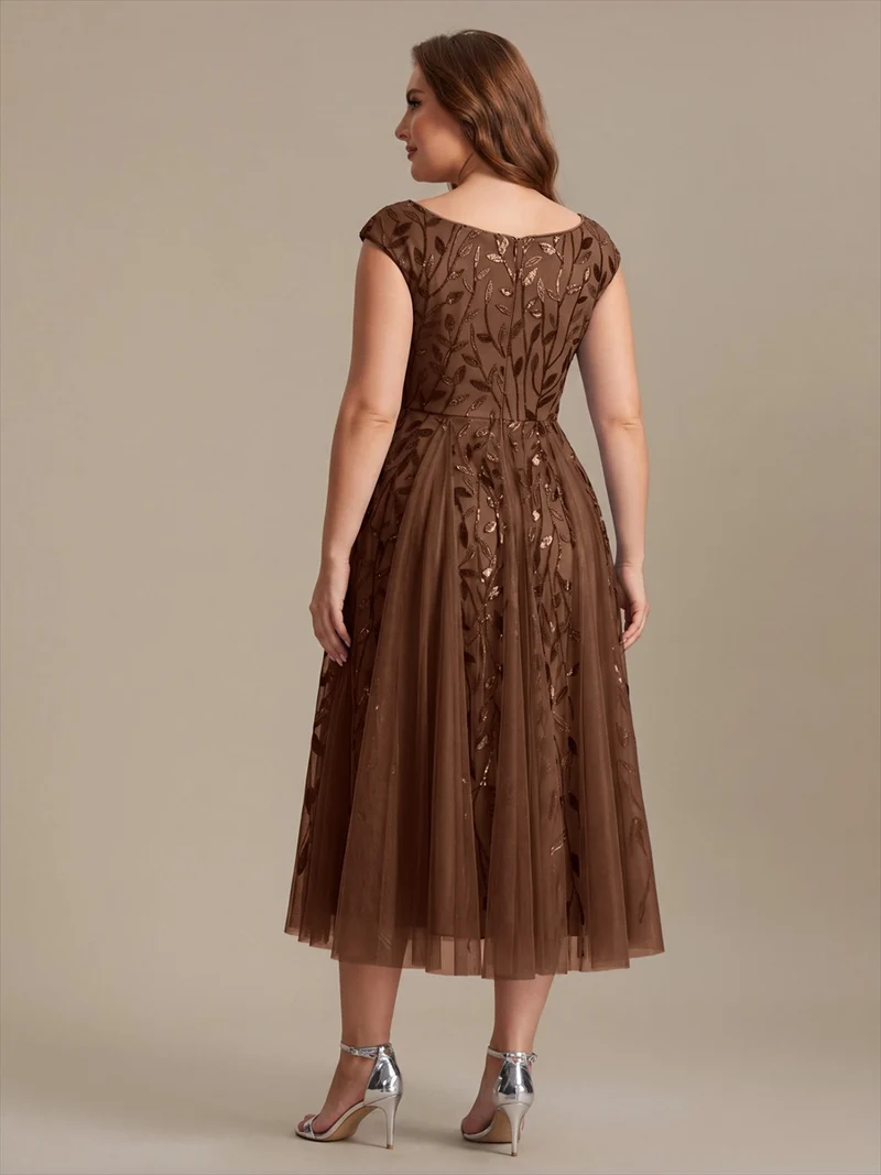 Robe invitée mariage grande taille à paillettes coupe trapèze