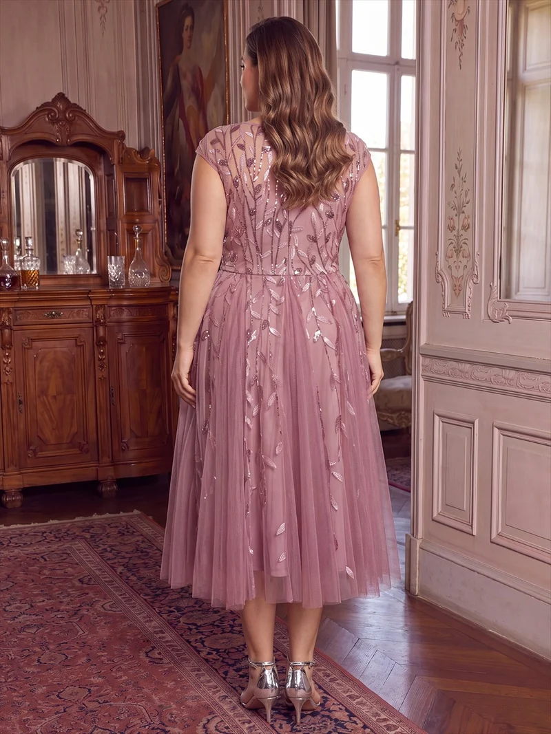 Robe invitée mariage grande taille à paillettes coupe trapèze