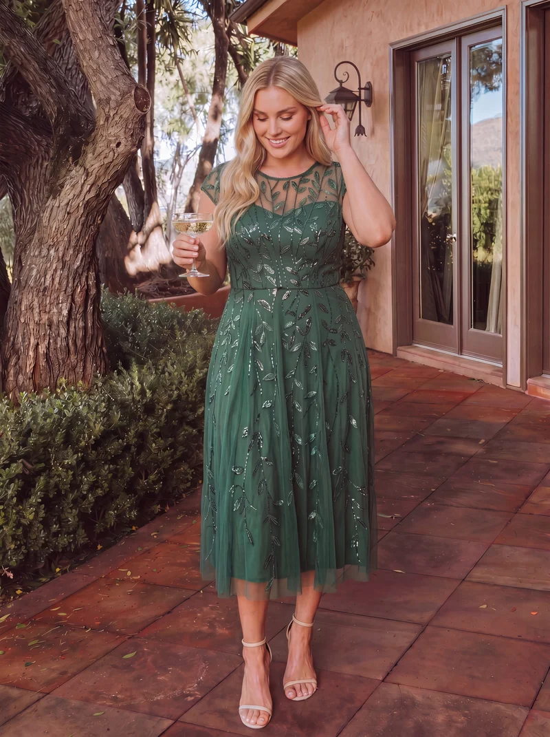 Robe invitée mariage grande taille à paillettes coupe trapèze