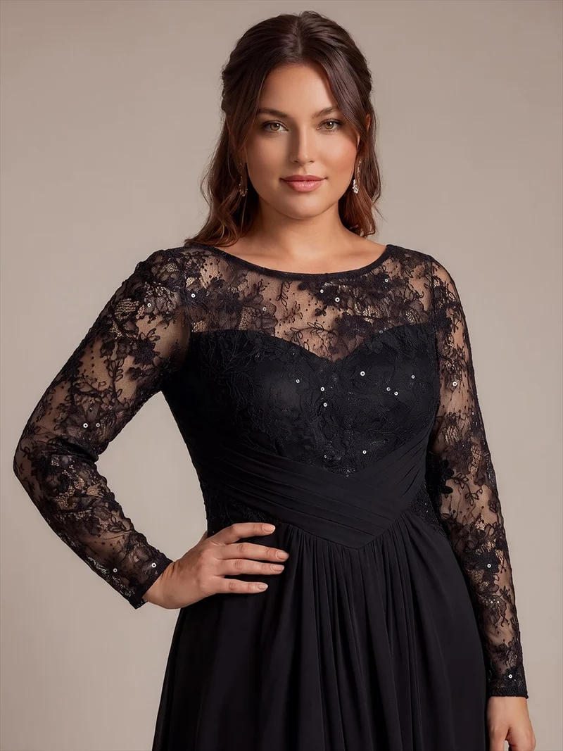 Robe longue en mousseline à manches longues et détails transparents
