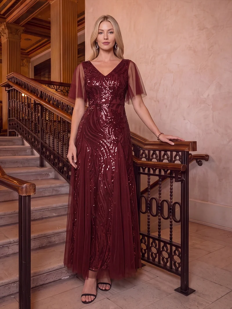 Robe longue en tulle à paillettes avec manches volantées