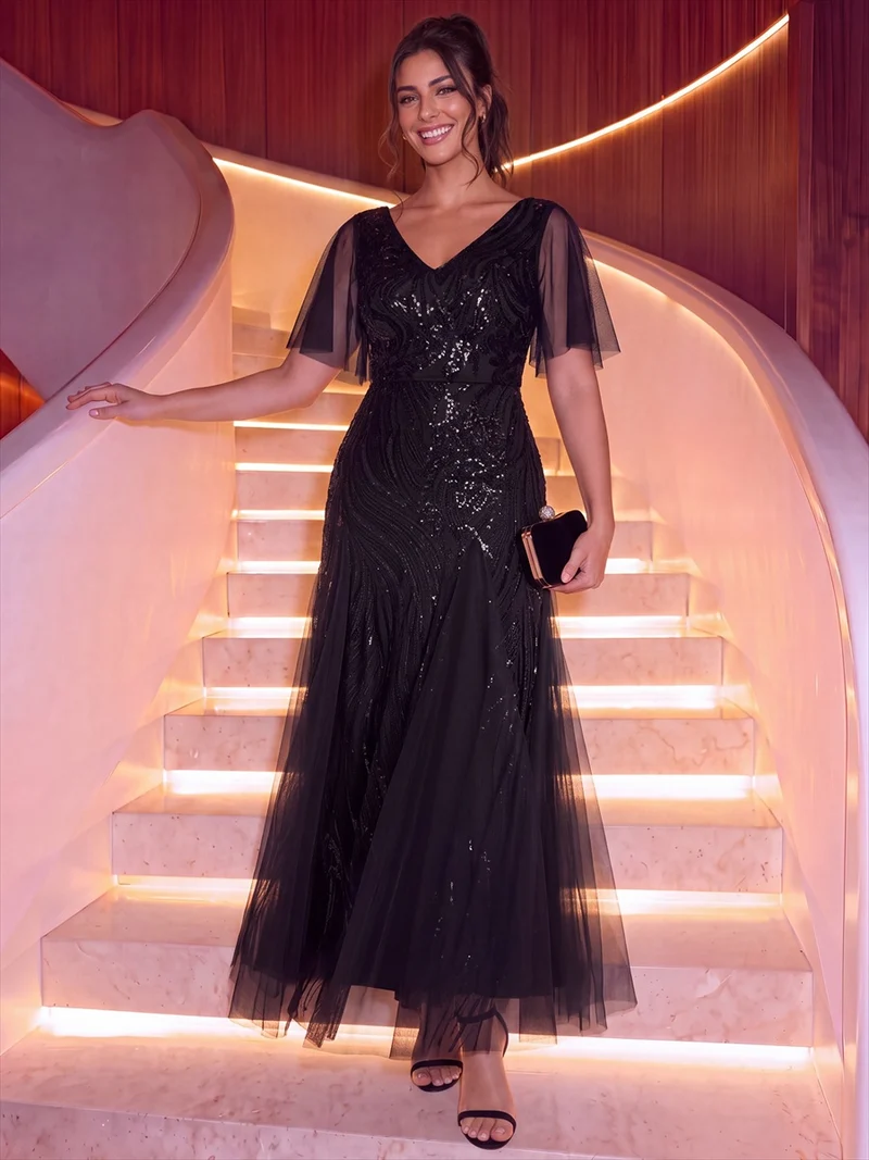 Robe longue en tulle à paillettes avec manches volantées