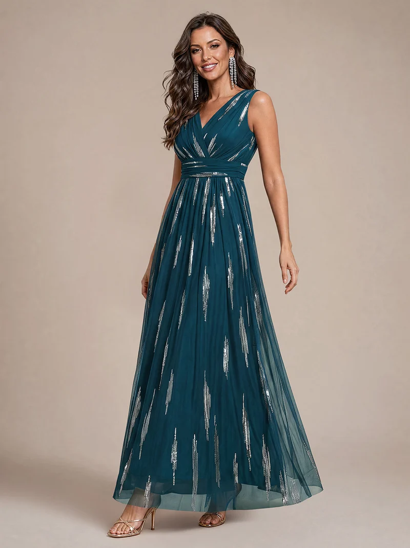 Robe longue sans manches en tulle à paillettes drapé