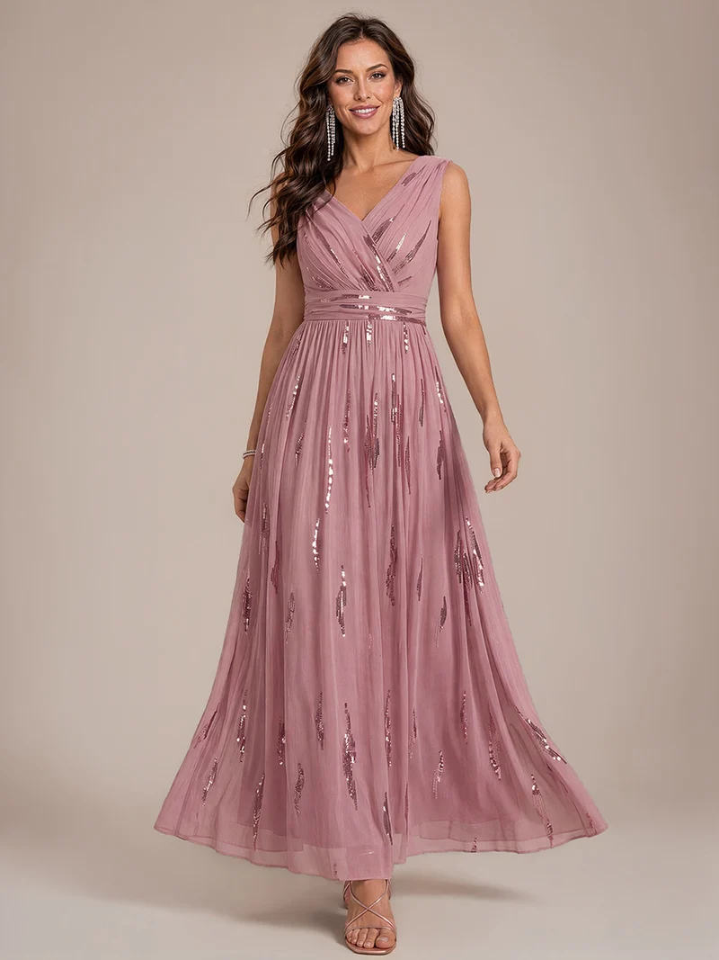 Robe longue sans manches en tulle à paillettes drapé