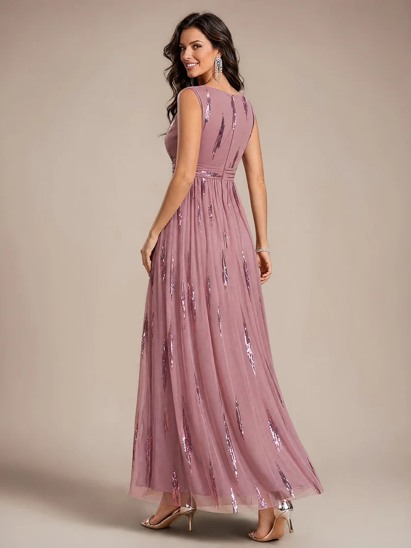 Robe longue sans manches en tulle à paillettes drapé