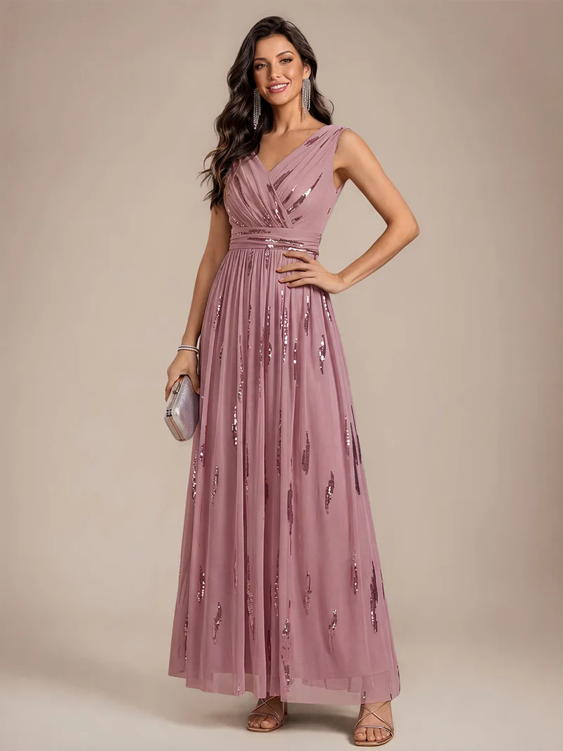 Robe longue sans manches en tulle à paillettes drapé