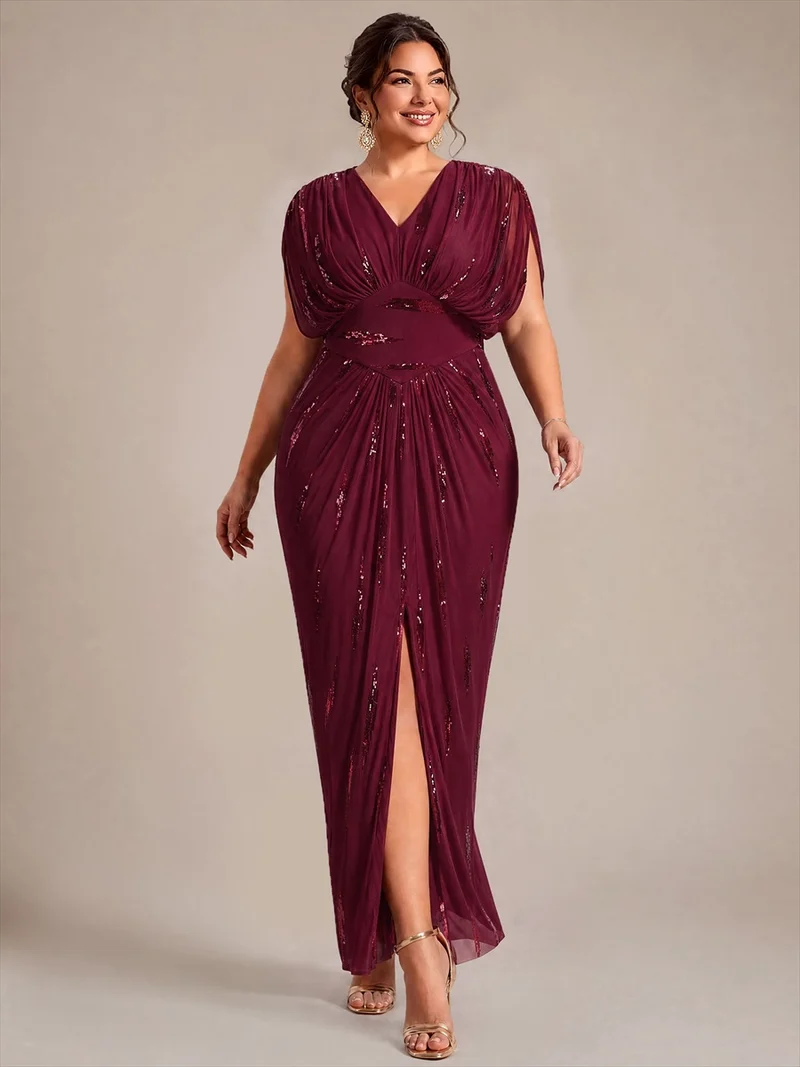 Robe longue en tulle à paillettes avec manches chauve-souris et col V