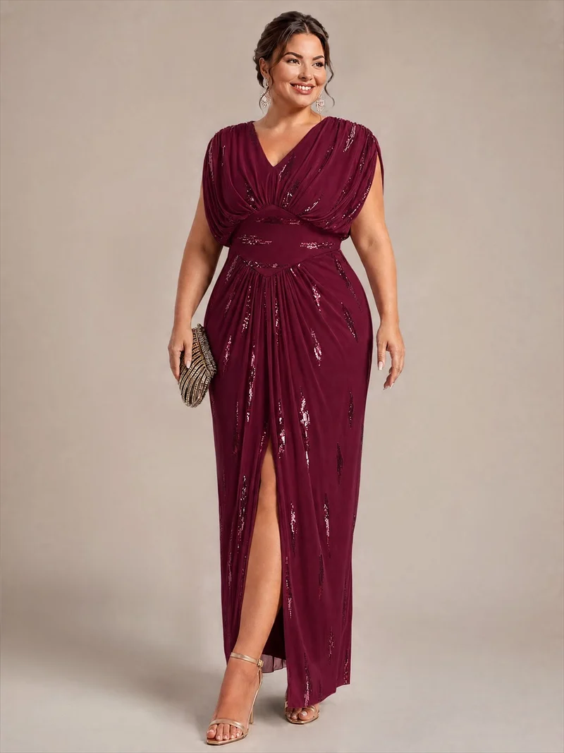 Robe longue en tulle à paillettes avec manches chauve-souris et col V