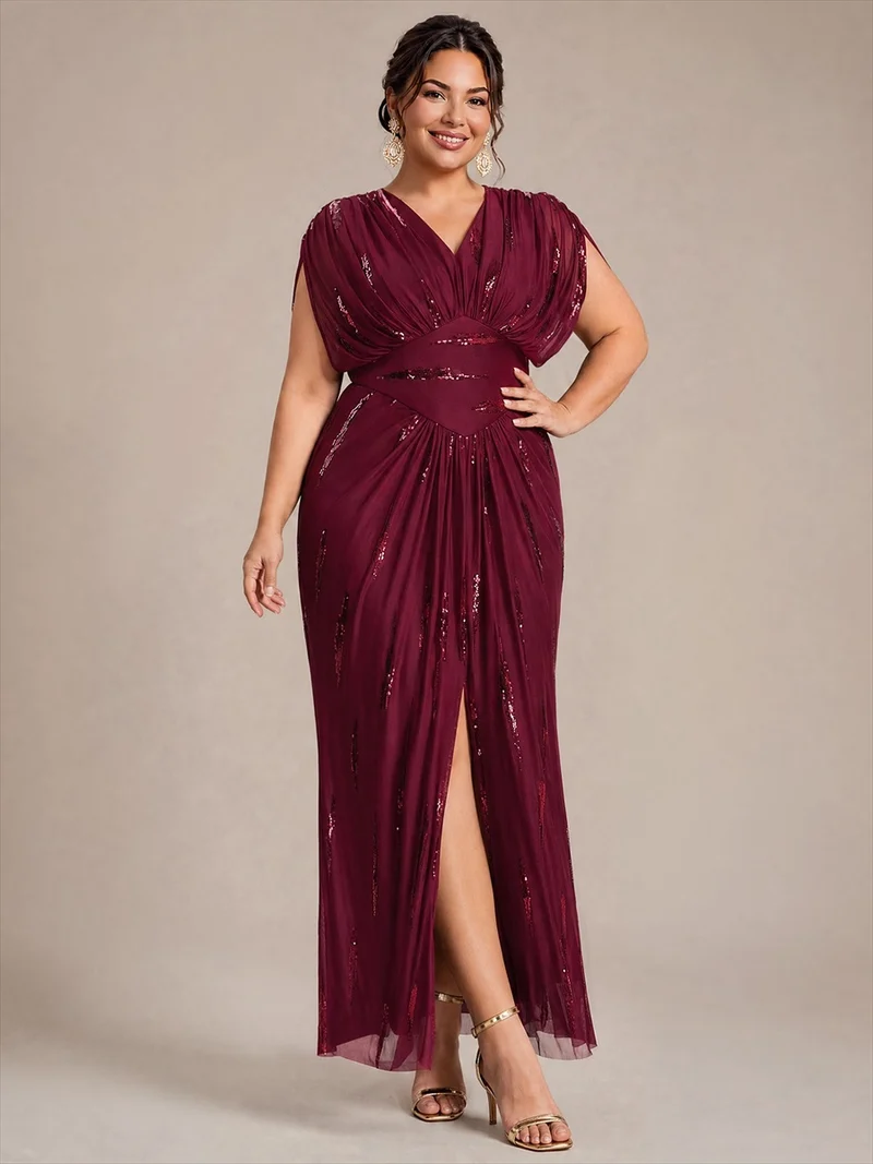 Robe longue en tulle à paillettes avec manches chauve-souris et col V