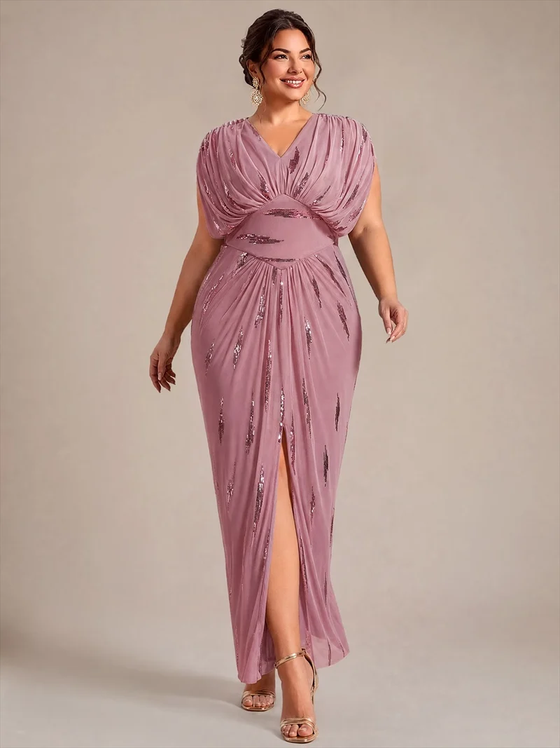 Robe longue en tulle à paillettes avec manches chauve-souris et col V