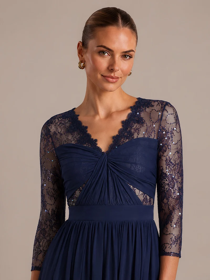 Robe longue en mousseline manches longues avec col V et coupe trapèze