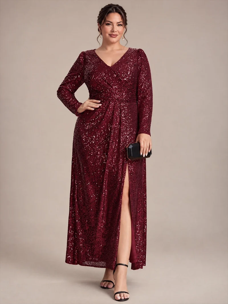 Robe longue à paillettes, manches longues et col V