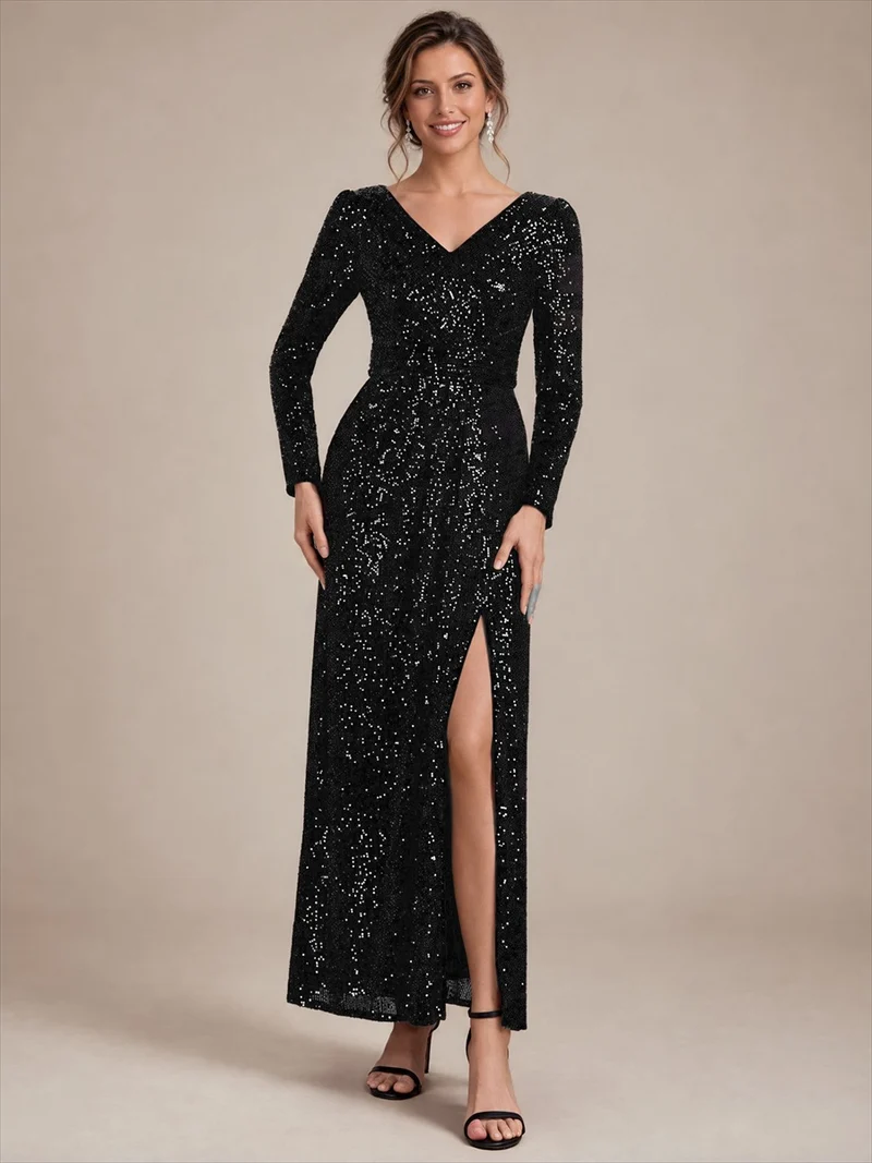 Robe longue à paillettes, manches longues et col V