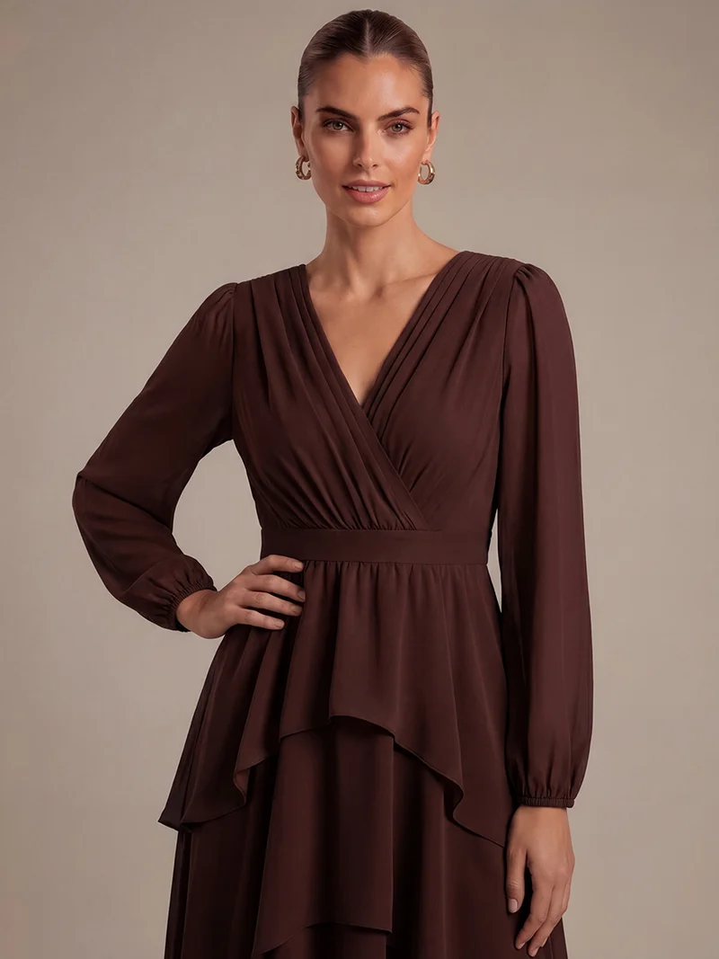 Robe longue en mousseline à manches longues avec volants