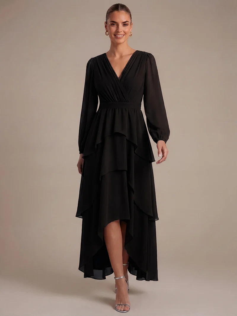 Robe longue en mousseline à manches longues avec volants